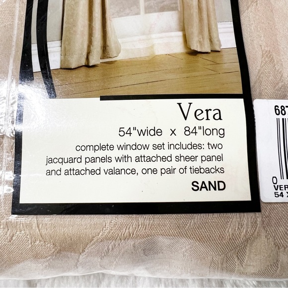 NIP Set x2 Bed Bath Beyond Vera Jacquard Complete Window Treatments Sand 54”x84” - Picture 4 of 6